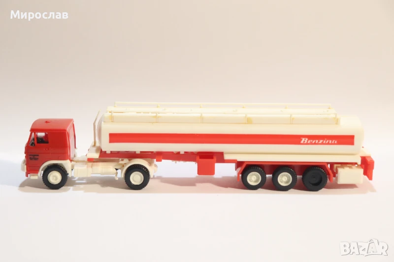 IGRA H0 1/87 SKODA LIAZ МОДЕЛ ЦИСТЕРНА КАМИОН КОЛИЧКА, снимка 1