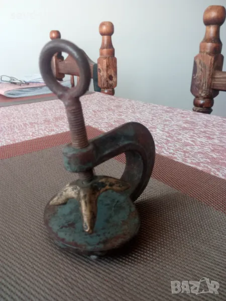 Старинно и интересно менгеме(стяга)., снимка 1