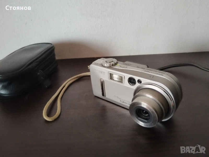 Sony DSC P9 Cyber-shot 4MP 6x Optical Zoom Japan, снимка 1