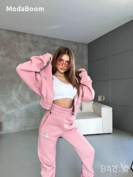 Nike розов дамски комплект , снимка 1