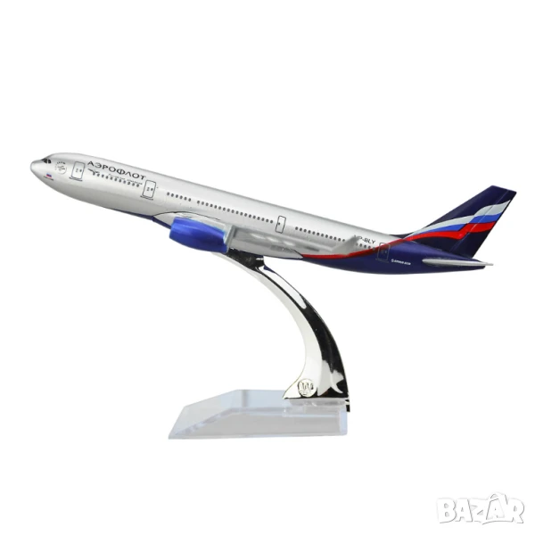 Еърбъс 330 самолет модел макет Аерофлот метален Русия пътуване пътници, снимка 1