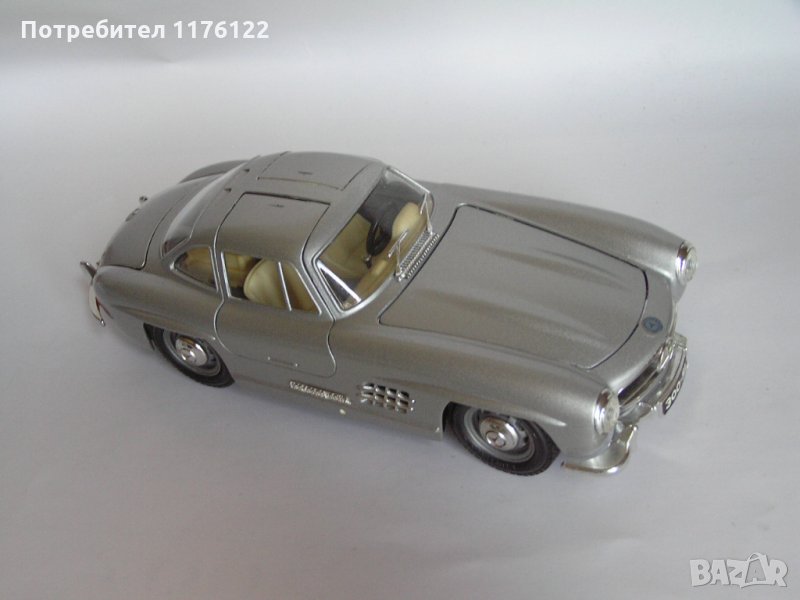 Bburago 1/24 Burago '54 Mercedes Benz 300 SL Бураго Мерцедес Бенц Made In Italy, снимка 1
