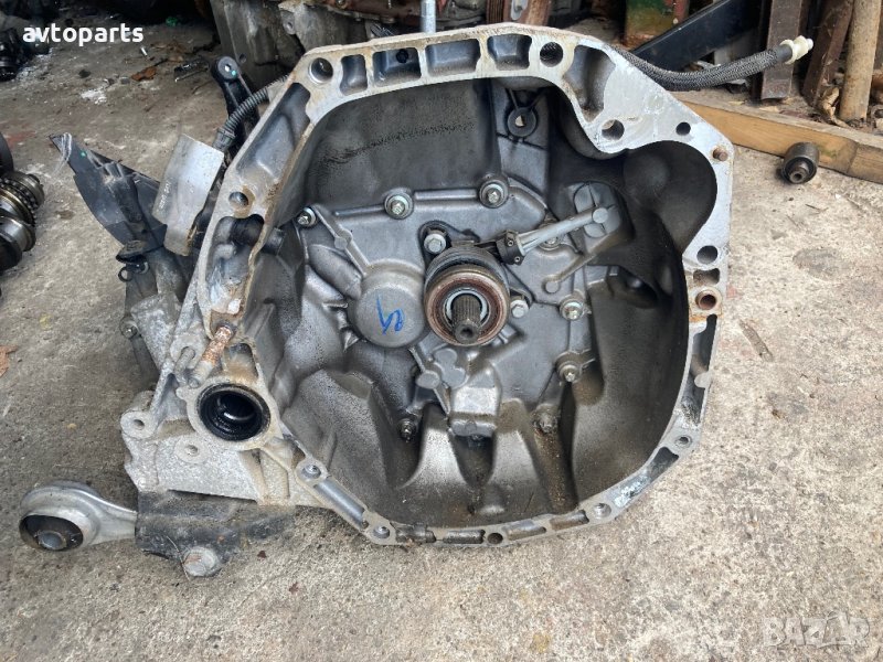 Renault clio 4 2015година 1.5dci 5скорости Скоростна кутия , снимка 1