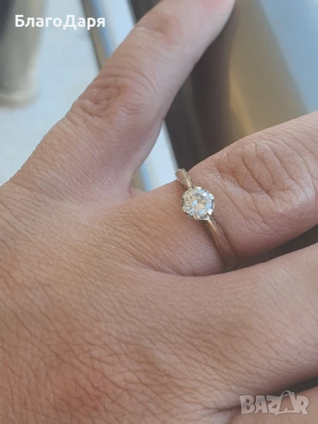 Златен пръстен с диамант , снимка 1