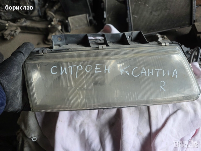 Десен фар за Ситроен Ксантия , снимка 1