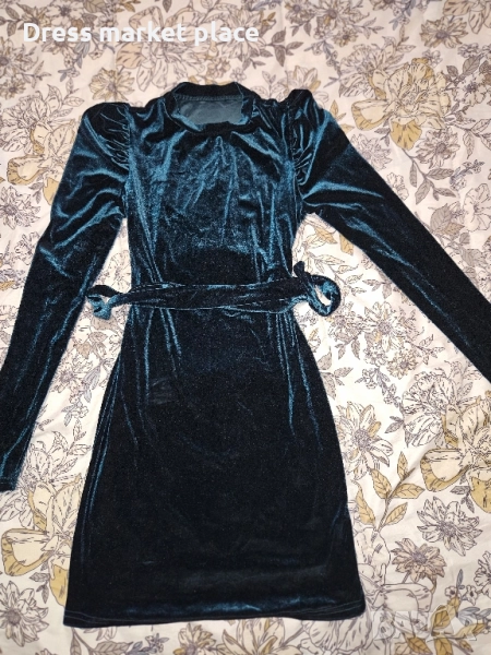 Дамска рокля, снимка 1