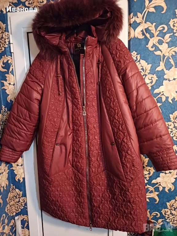 Шубичка, палто. Зимна, много е топла с качулка дреха., снимка 1