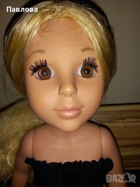 Красива кукла, снимка 1
