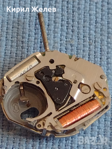 Три броя механизъм за ретро електронен часовник редки за КОЛЕКЦИЯ ЧАСТИ 43670, снимка 4 - Антикварни и старинни предмети - 44836912