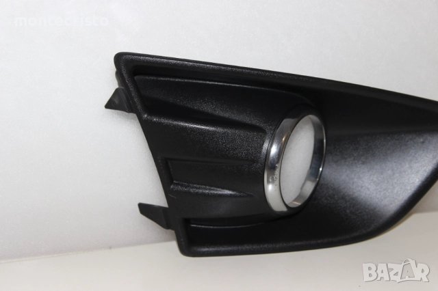 Дясна решетка халоген Ford Focus C-Max (2010-2014г.) розетка халоген AM51R19952B AM51-R19952-B, снимка 2 - Части - 52444244