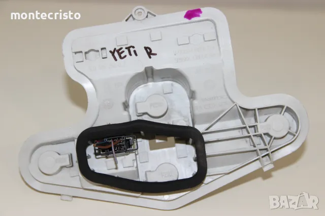 Дясна платка стоп Skoda Yeti facelift (2014-2017г.) 5L0945258 десен ламподържач 5L0 945 258, снимка 2 - Части - 49684519