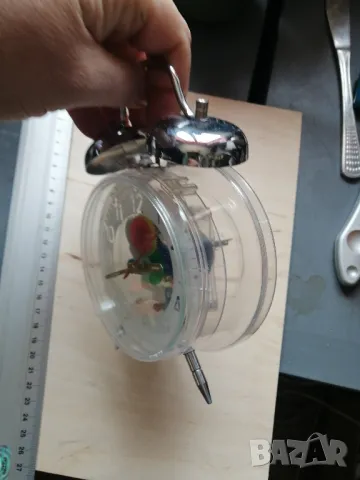 Будилник в прозрачен корпус, снимка 4 - Други - 49147112