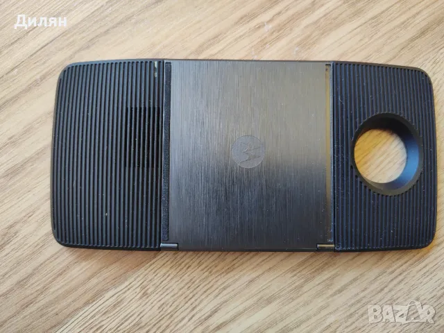 Комплект Motorola Moto Mods, снимка 4 - Селфи стикове, аксесоари - 48375333