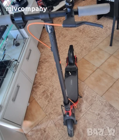 Електрическа тротинетка Ninebot by Segway D28E, снимка 1