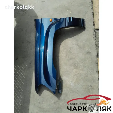 Калник ляв Гранд Чероки (тъмно син), снимка 2 - Части - 47875501