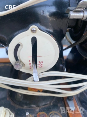 Стара руска шевна машина 2- М клас , снимка 7 - Шевни машини - 53844488