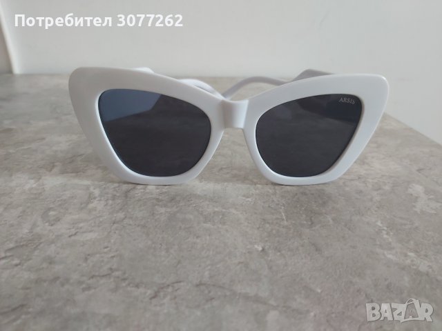 Дамски слънчеви очила, снимка 1 - Слънчеви и диоптрични очила - 41578062
