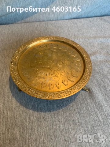 Месингова декоративна кръгла стойка , снимка 2 - Антикварни и старинни предмети - 52513728