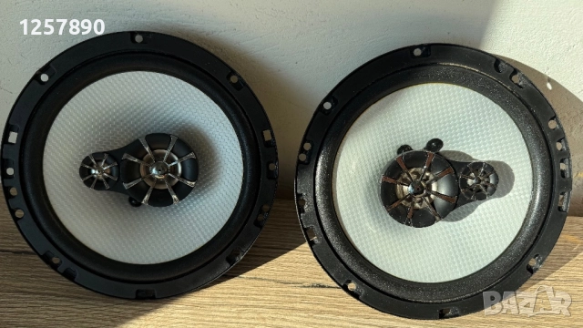 Авто радио Blaupunkt USB тонколони 16.5, снимка 8 - Аксесоари и консумативи - 52649818