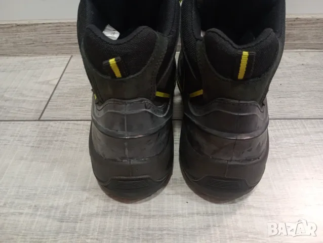 Fristads Gore Tex мъжки работни обувки с метално бомбе номер 43 стелка 27, 5 см , снимка 9 - Мъжки боти - 56046769