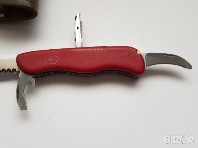Швейцарска джобна военна ножка Victorinox с калъф, снимка 2 - Колекции - 35852410