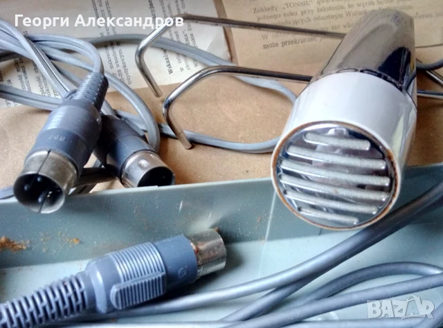 Стар Професионален МИКРОФОН MDO IX 676 MADE in POLAND Нов в Кутия с БОНУС КАБЕЛ за Ролков Магнетофон, снимка 3 - Антикварни и старинни предмети - 51172060