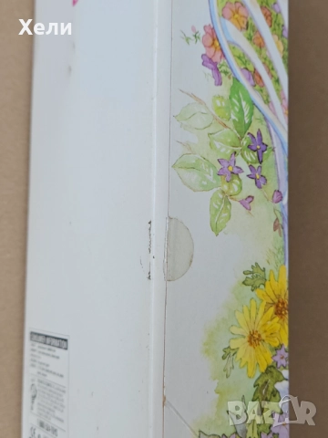 Нова ретро кукла Барби Spring Blossom Barbie 1995, снимка 11 - Кукли - 52676307