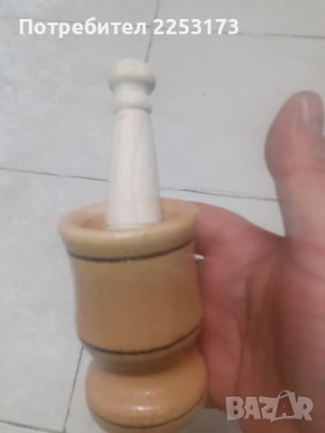 Ново дървено хаванче с чукало