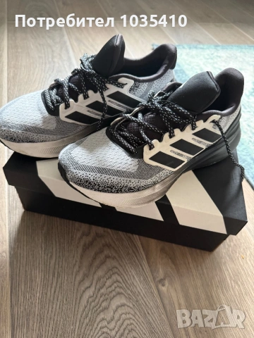 Маратонки Адидас, снимка 2 - Маратонки - 53473792