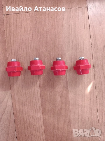 Изолатори , снимка 2 - Други машини и части - 53704569