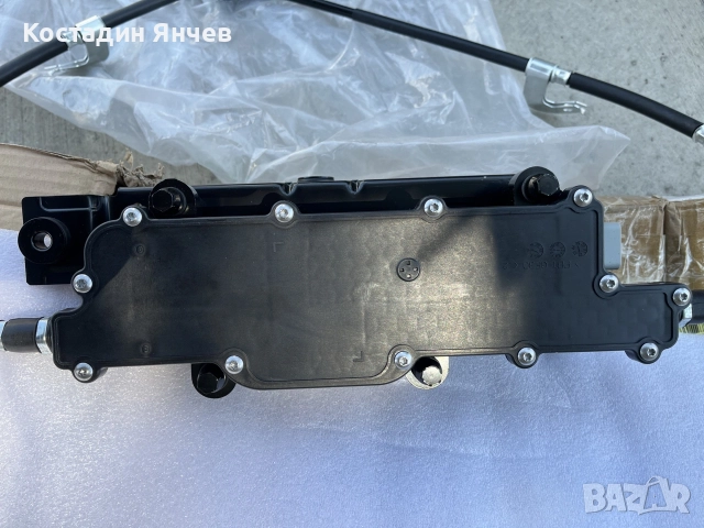 Електическа ръчна спирачка Hyundai Santa Fe ,Kia sorento, снимка 6 - Части - 55939559