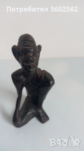африканска дървена фигурка - ръчна изработка