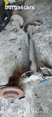 Заден мост Оpel Zafira 2.0 DTI 101к.с. - 150лв, снимка 2 - Части - 42222538