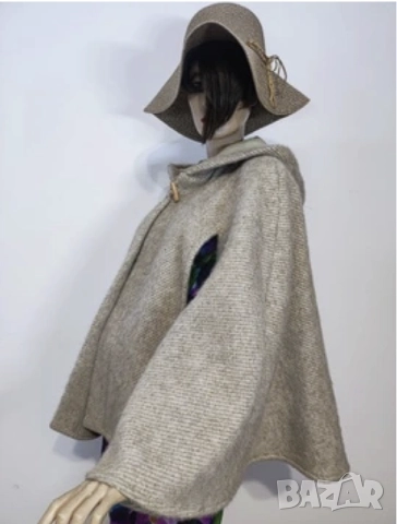 Дамско палто пелерина - 100% вълна - НОВО, снимка 2 - Палта, манта - 52878347