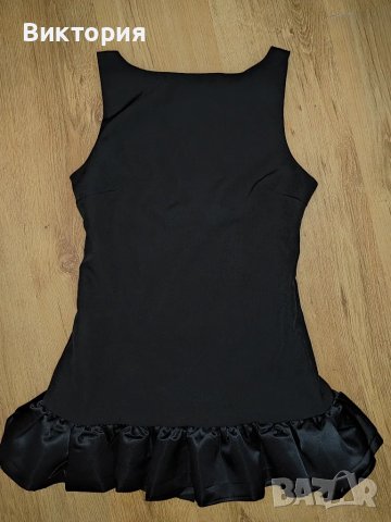 нова уникална рокля с къси гащи 