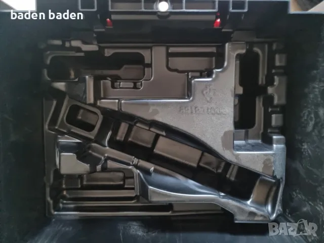 Milwaukee - куфар за инструменти, снимка 4 - Куфари с инструменти - 50292509