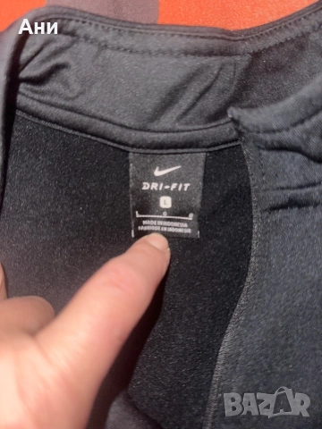 Блуза Найк L, снимка 5 - Спортни дрехи, екипи - 52643786