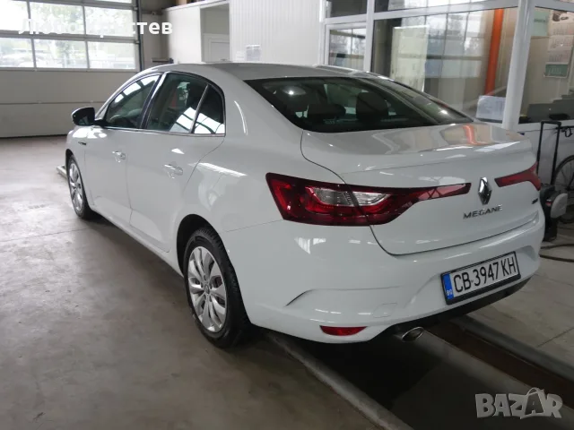 Продавам лек автомобил, снимка 2 - Автомобили и джипове - 55825544