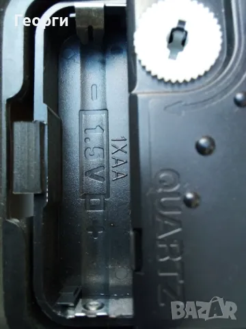 Часовник , снимка 4 - Стенни часовници - 48548568