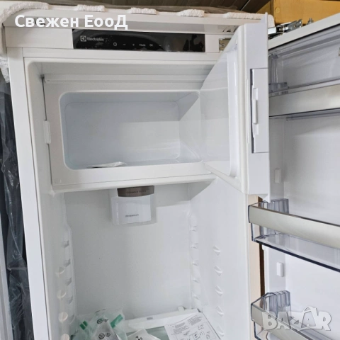 хладилник с камера за вграждане ELECTROLUX - 177sm., снимка 2 - Хладилници - 53674390
