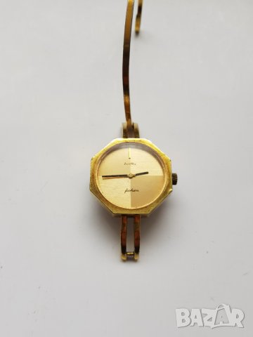 Дамски позлатен  механичен часовник Zentra 17 jewels