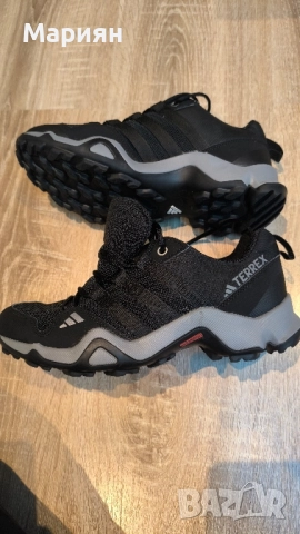 Маратонки Адидас Терекс , снимка 3 - Детски маратонки - 52317082
