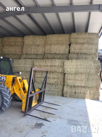 Големи бали люцерна , снимка 2 - За селскостопански - 50630027