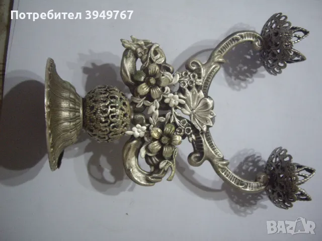 Ръчно изработен малък сребърен свещник., снимка 2 - Антикварни и старинни предмети - 48262581