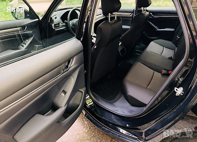 Honda Accord на 24 000 км.! Бартер за имот с доплащане., снимка 10 - Автомобили и джипове - 46097765