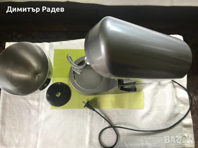 Кухненски робот BOMANN KM 370 CB 220 v  1200W---1800 W--max--като нова няма забележки, снимка 3 - Кухненски роботи - 50846987