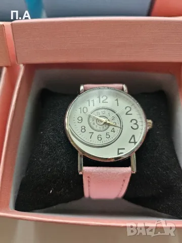 Дамски часовници , снимка 4 - Дамски - 50430106