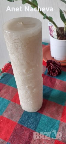 С В Е Щ  релефна  на фигури, нова бяло бежова 