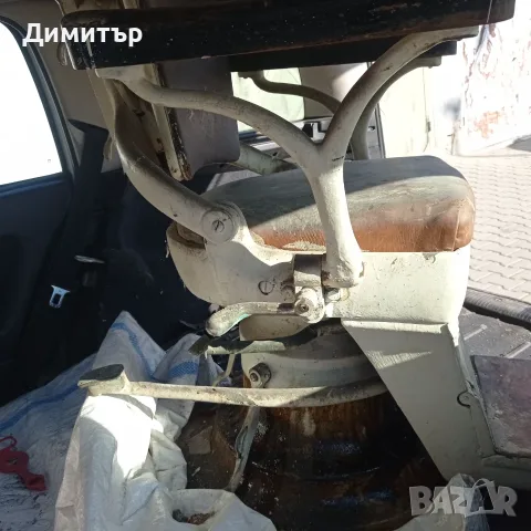 Антикварен механичен зъболекарски стол , снимка 6 - Антикварни и старинни предмети - 55991733