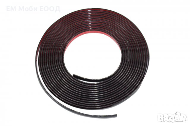 Декоративна лайсна автомобил универсална самозалепваща лента 10м х 15мм Черна, снимка 3 - Аксесоари и консумативи - 39276600